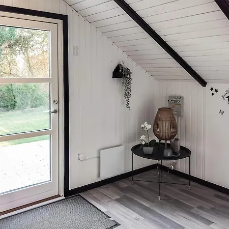בית נופש Stunning In With Kitchen Rødby