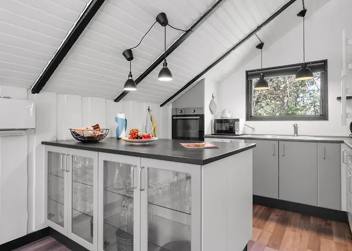 Stunning In With Kitchen Casa de Férias Rødby